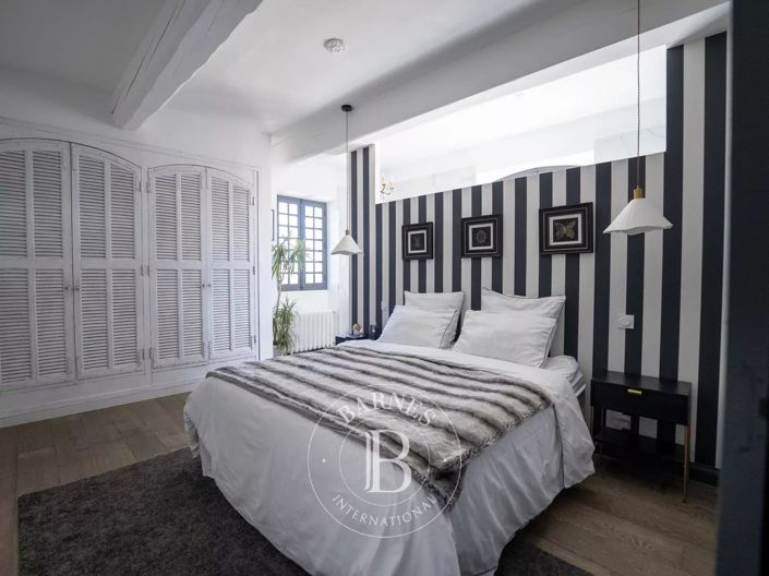 Image No.18-Maison de 7 chambres à vendre à Châteauneuf-de-Gadagne