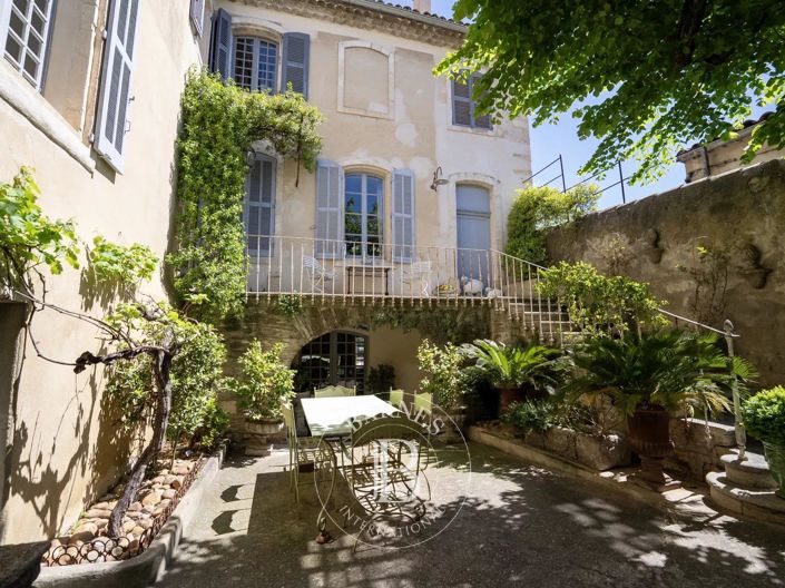 Image No.21-Maison de 7 chambres à vendre à Châteauneuf-de-Gadagne