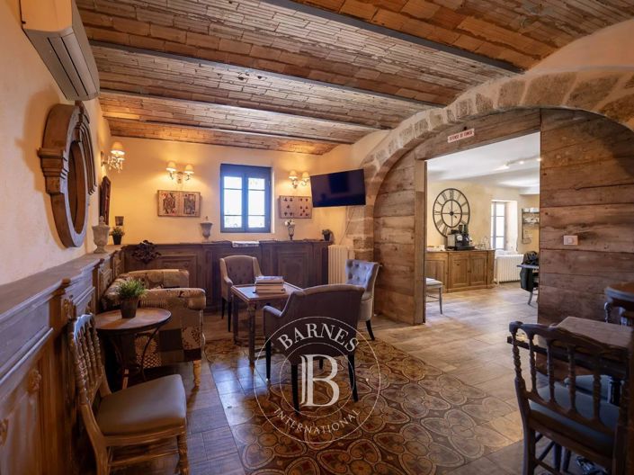 Image No.9-Maison de 7 chambres à vendre à Châteauneuf-de-Gadagne