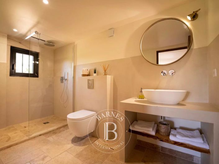 Image No.13-5 Bed House for sale