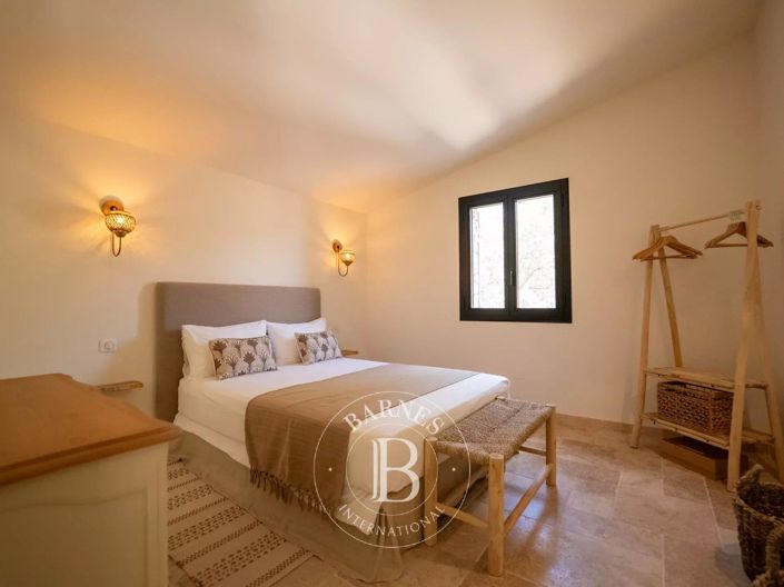 Image No.14-5 Bed House for sale