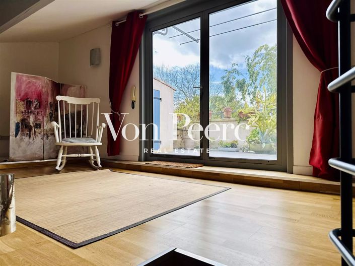 Image No.12-4 Bed House for sale