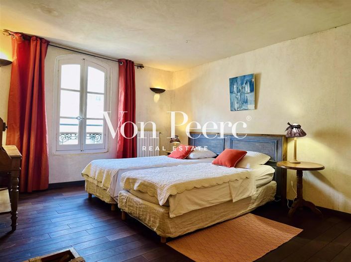 Image No.8-4 Bed House for sale