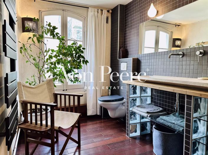 Image No.9-4 Bed House for sale