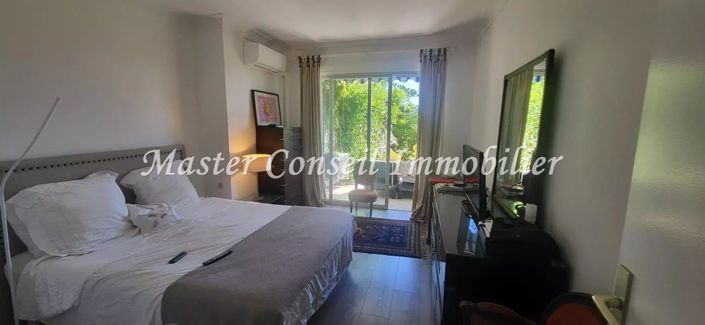 Image No.11-3 Bed Apartment for sale