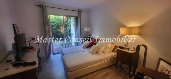 Image No.14-3 Bed Apartment for sale