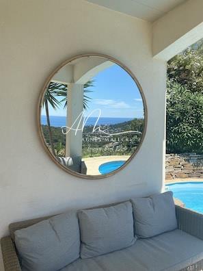 Image No.7-4 Bed House for sale