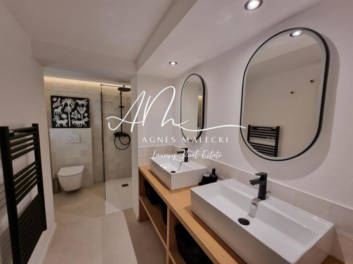 Image No.11-4 Bed House for sale