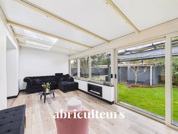 Image No.4-5 Bed House for sale