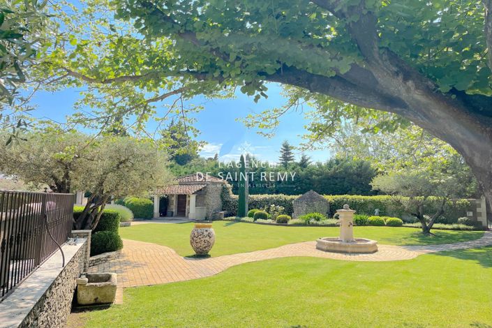 Image No.11-5 Bed House for sale