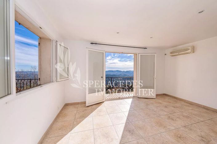 Image No.11-Maison de 4 chambres à vendre à Spéracèdes