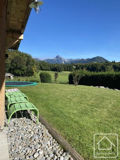 Image No.22-5 Bed Property for sale