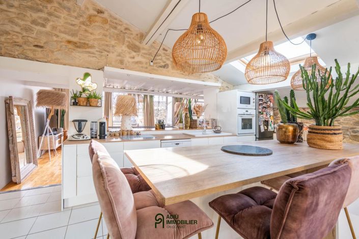 Image No.2-3 Bed House for sale