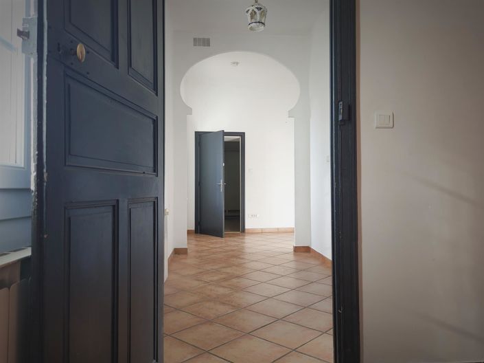 Image No.10-4 Bed House for sale