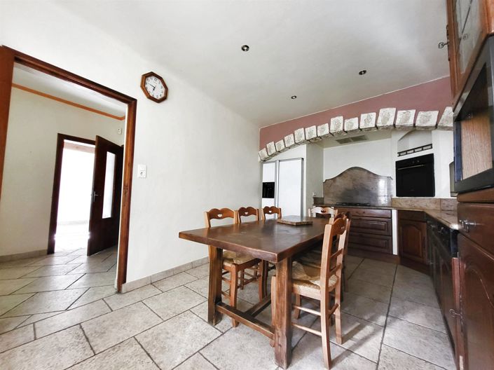 Image No.4-4 Bed House for sale