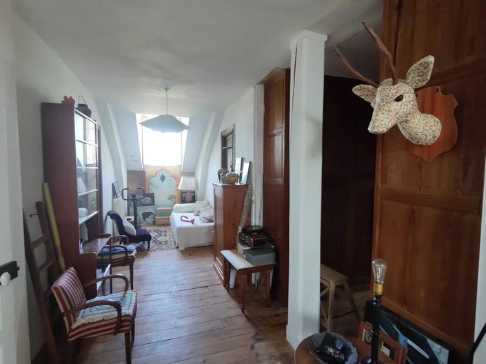 Image No.12-6 Bed House for sale