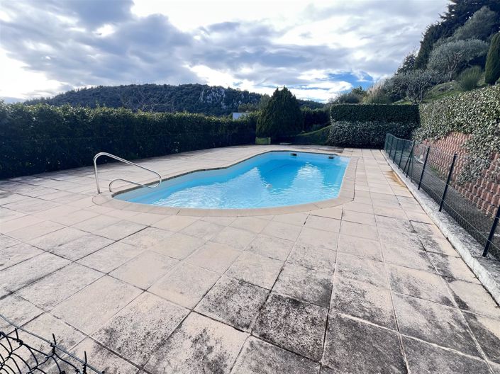 Image No.10-2 Bed House for sale