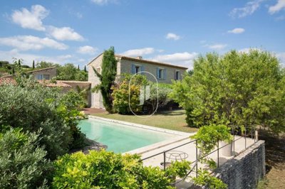 1 - Gordes, House