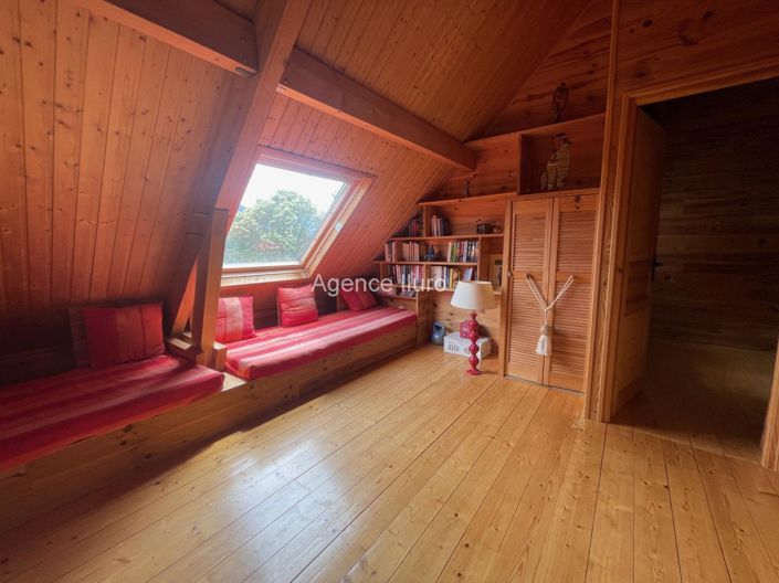 Image No.13-3 Bed House for sale