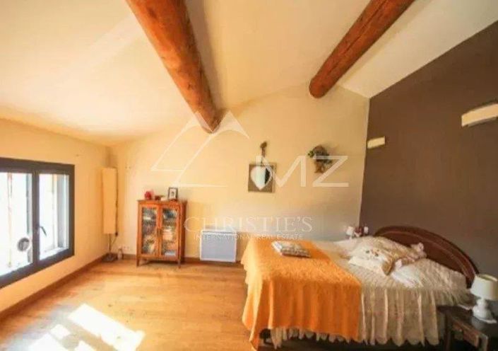 Image No.11-5 Bed House for sale