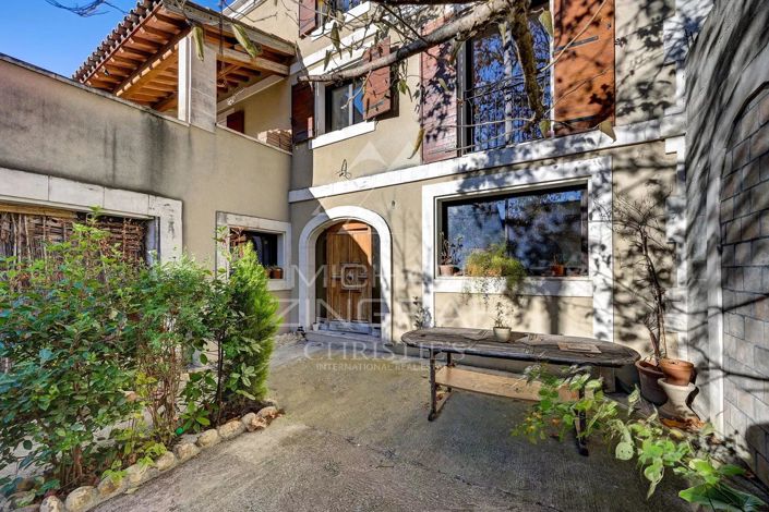 Image No.12-5 Bed House for sale