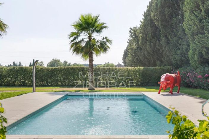 Image No.7-6 Bed House for sale