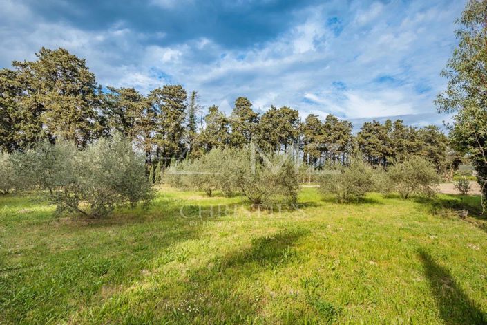 Image No.10-4 Bed House for sale