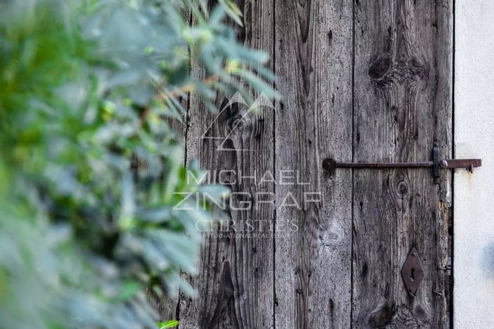 Image No.10-4 Bed House for sale