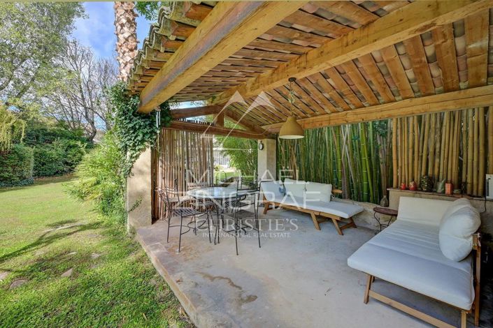 Image No.13-3 Bed House for sale
