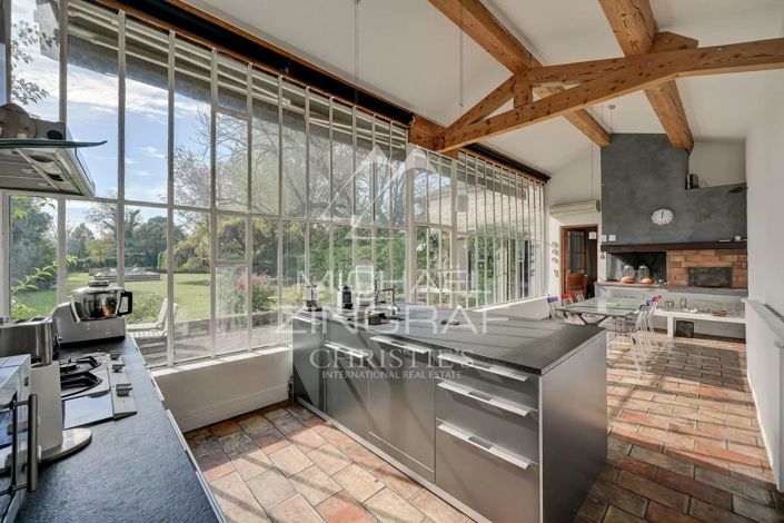 Image No.8-3 Bed House for sale