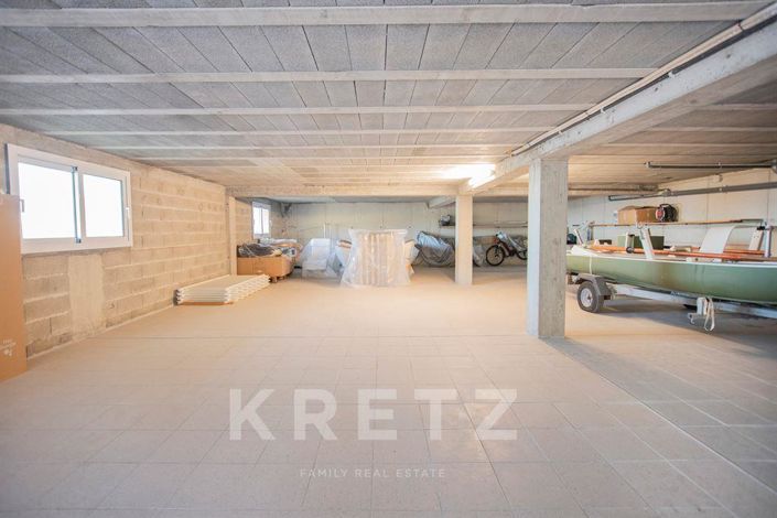 Image No.15-3 Bed Apartment for sale