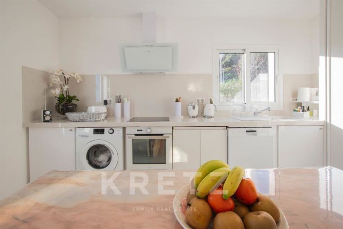 Image No.9-3 Bed Apartment for sale