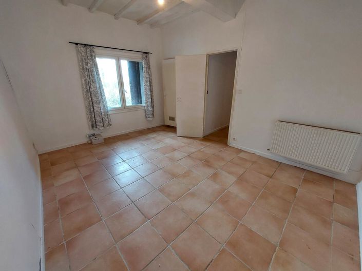 Image No.12-3 Bed House for sale