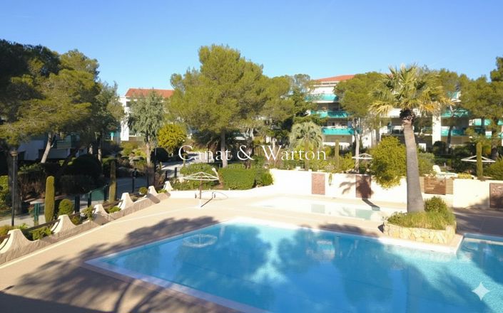 Image No.13-2 Bed Apartment for sale