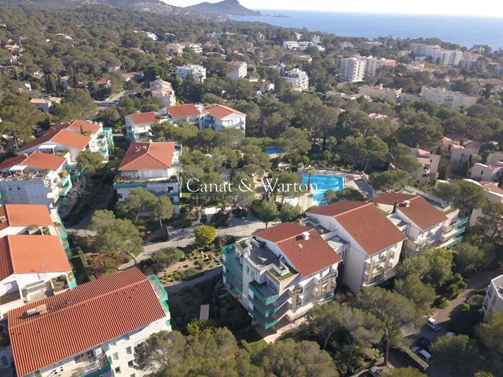 Image No.14-2 Bed Apartment for sale
