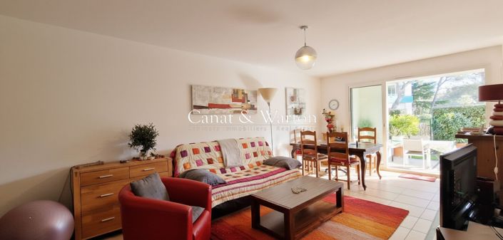 Image No.6-Appartement de 2 chambres à vendre à Saint-Raphael
