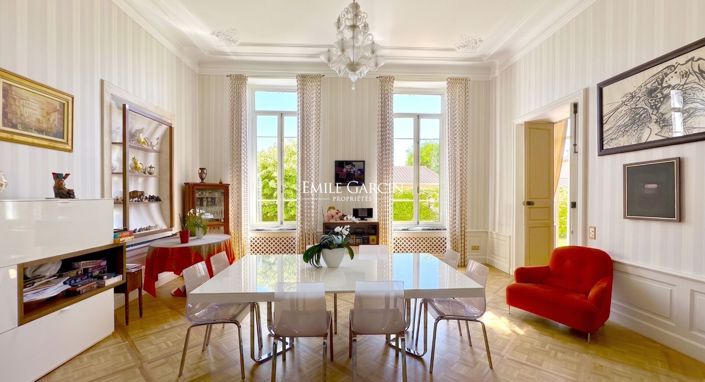 Image No.6-6 Bed House for sale