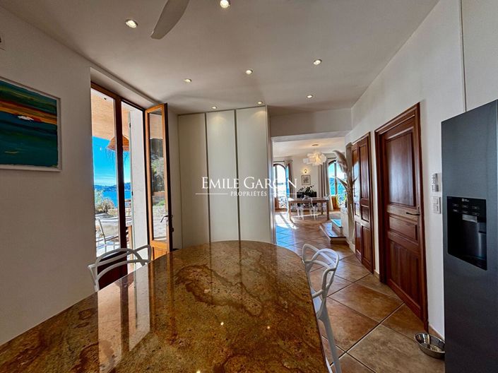 Image No.5-3 Bed House for sale