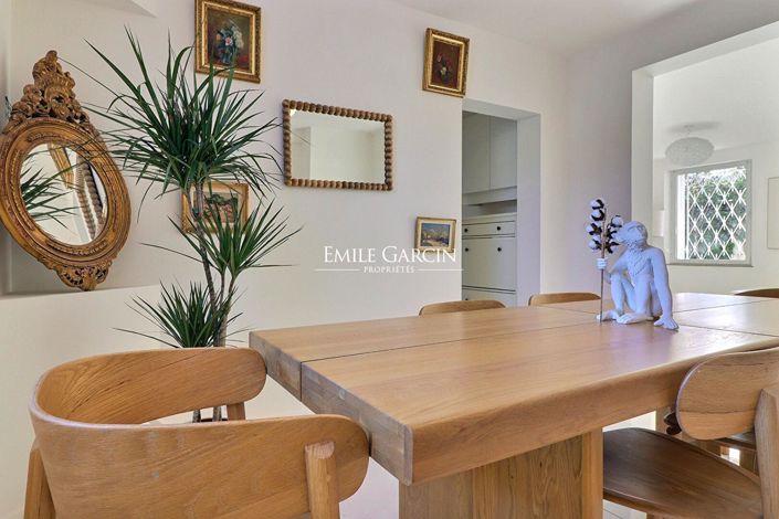 Image No.3-4 Bed Property for sale