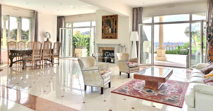 Image No.9-3 Bed Property for sale