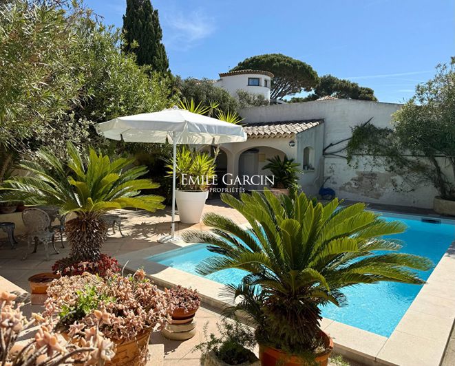 Image No.14-3 Bed House for sale