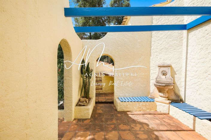 Image No.19-6 Bed House for sale