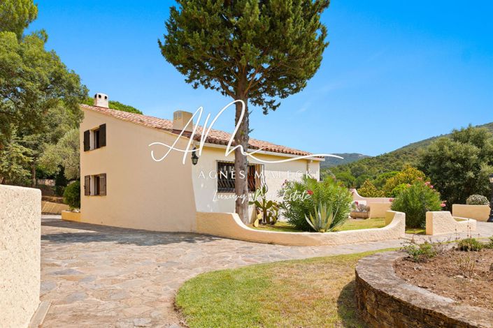 Image No.5-6 Bed House for sale