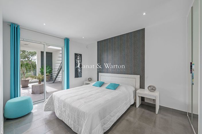 Image No.5-3 Bed Apartment for sale