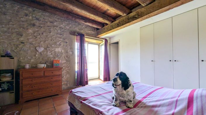 Image No.28-10 Bed House for sale