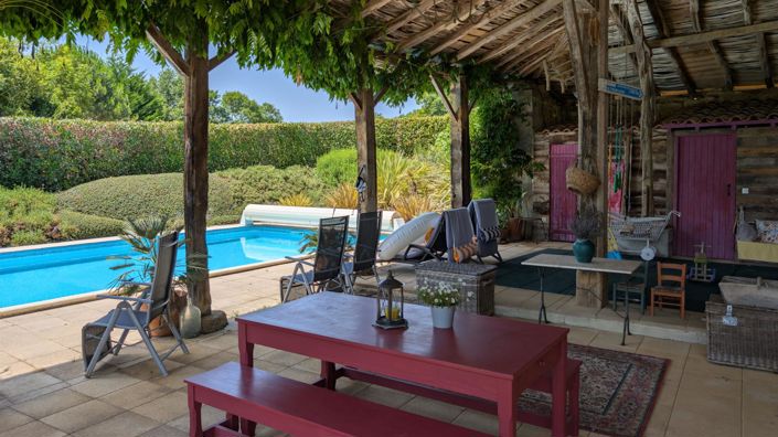 Image No.2-5 Bed House for sale