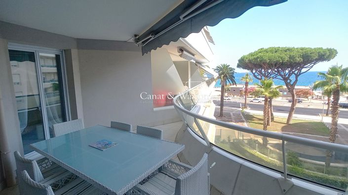 Image No.2-Appartement de 1 chambre à vendre à Fréjus