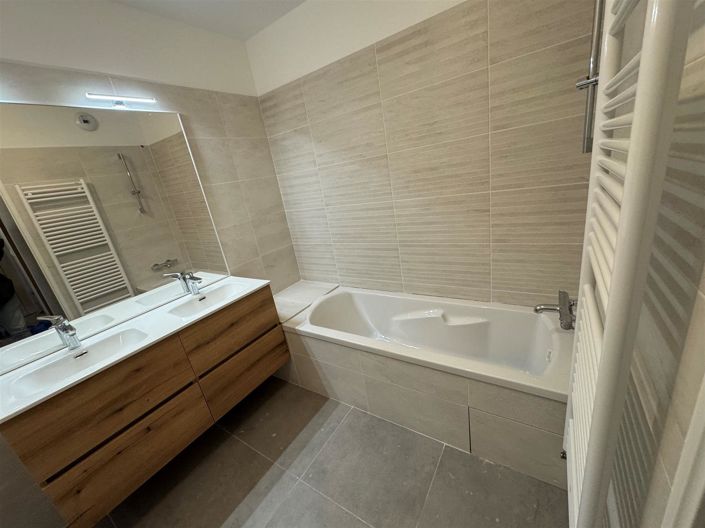 Image No.7-3 Bed Apartment for sale