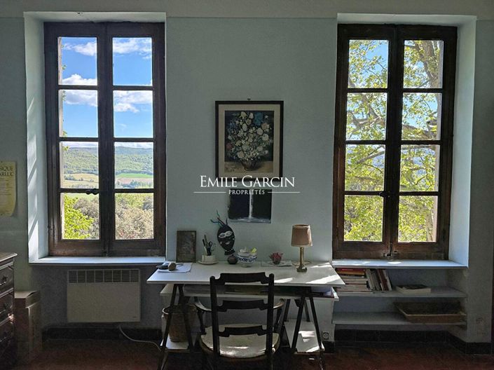 Image No.4-8 Bed House for sale