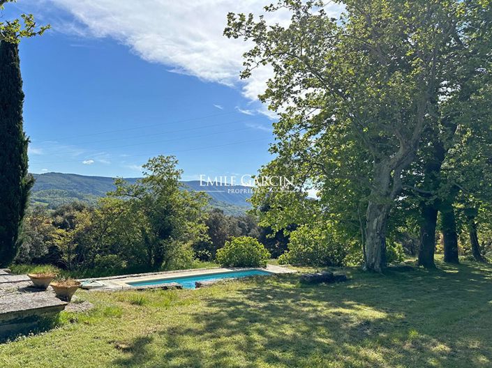 Image No.7-8 Bed House for sale